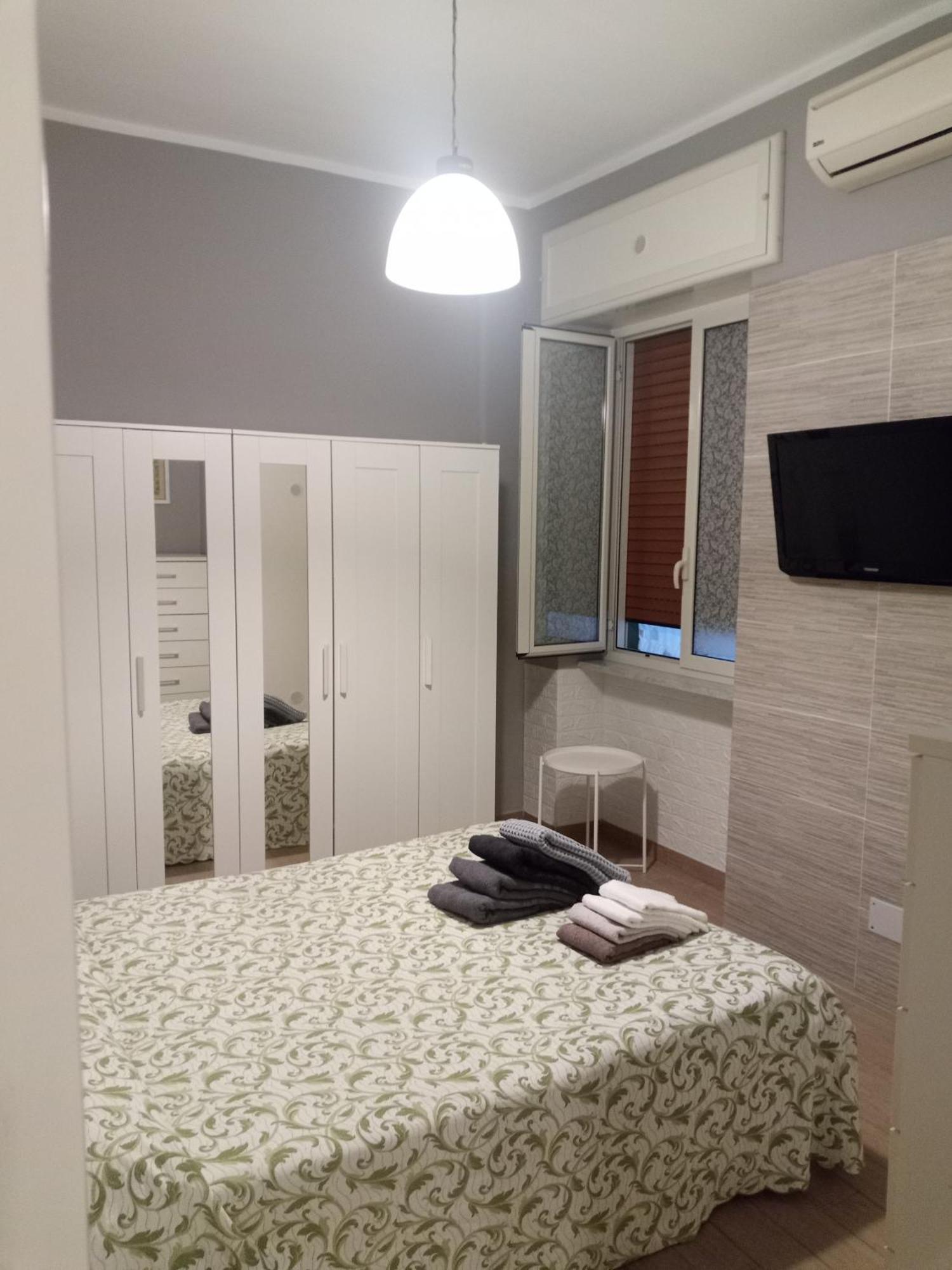 A Casa Di Francesca Apartment Naples Exterior photo